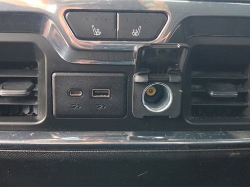 Used 2023 GMC Sierra 2500 Denali w/ Denali Ultimate Package image 26