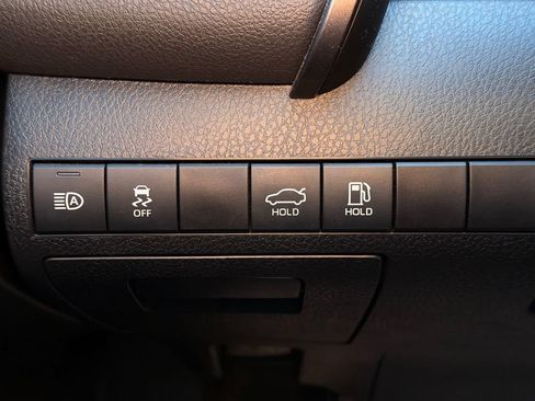 Used 2023 Toyota Camry SE FWD image 24