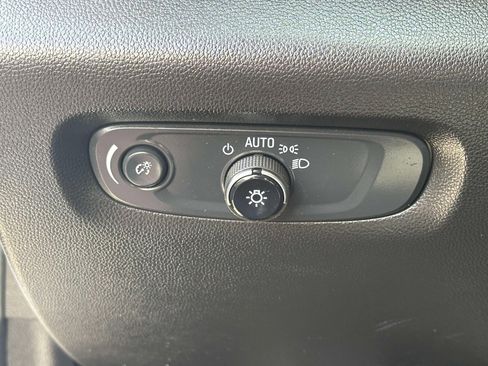 Used 2021 Chevrolet Traverse LS w/ LPO, Cargo Package FWD image 16