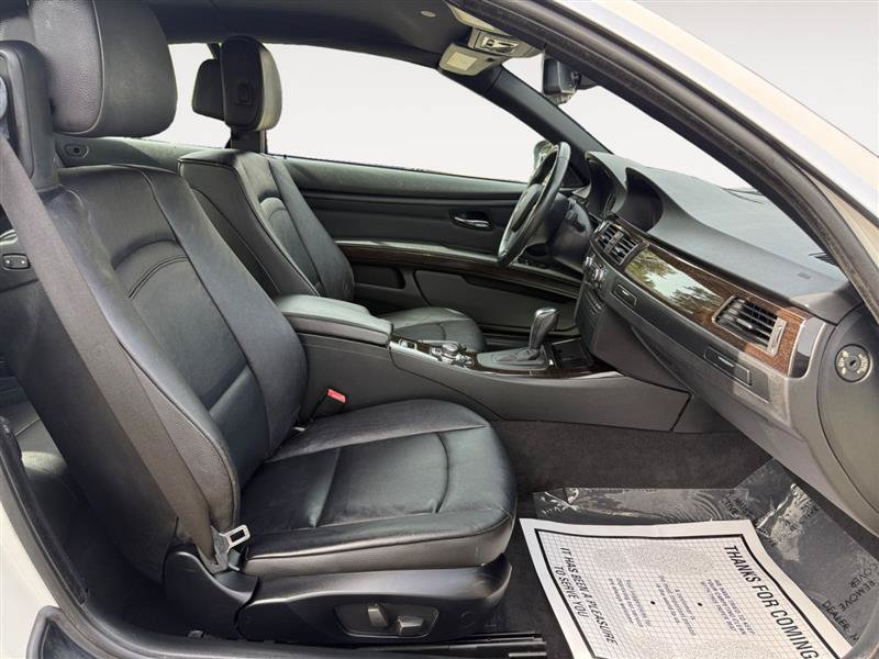 Used 2012 BMW 328i Convertible RWD image 17
