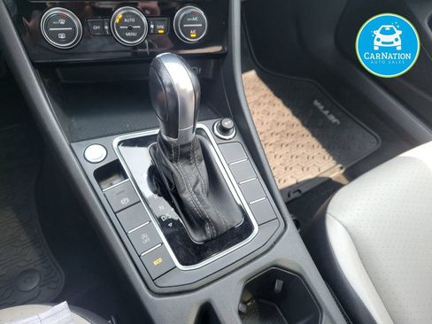 Used 2019 Volkswagen Jetta R-Line FWD image 22