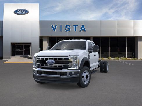 New 2026 Ford F450 XL w/ XL Chrome Package image 2