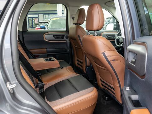 Used 2025 Ford Bronco Sport Outer Banks w/ Outer Banks Tech Package+ image 32