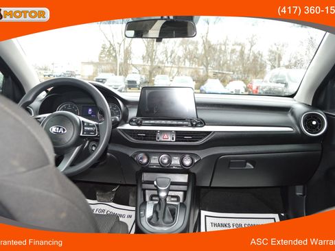 Used 2020 Kia Forte LXS image 29