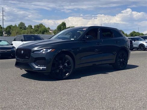 New 2025 Jaguar F-PACE R-Dynamic S image 2