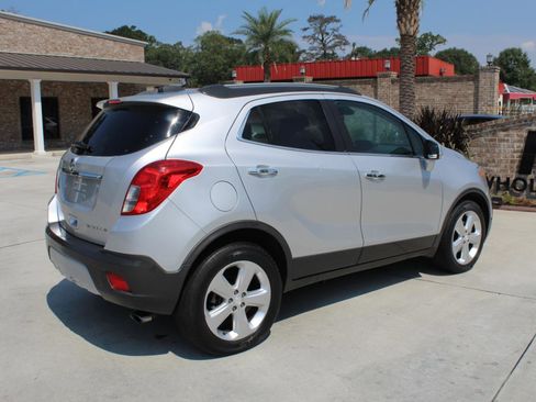 Used 2015 Buick Encore FWD image 14