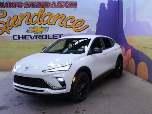 Used 2025 Buick Envista Sport Touring image 7