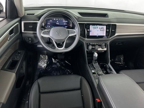 Used 2023 Volkswagen Atlas SEL AWD/4WD image 23