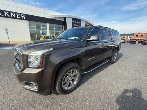 Used 2019 GMC Yukon XL SLT w/ Open Road Package image 7