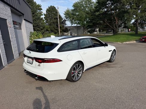 Used 2018 Jaguar XF S AWD/4WD image 5