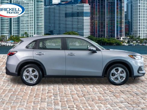 Certified 2024 Honda HR-V LX image 6