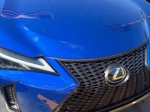 Used 2023 Lexus UX 250h F Sport FWD image 2