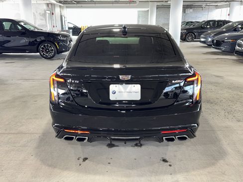 Used 2025 Cadillac CT5 V image 7
