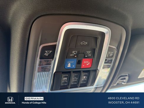 Used 2020 RAM 2500 Limited image 27