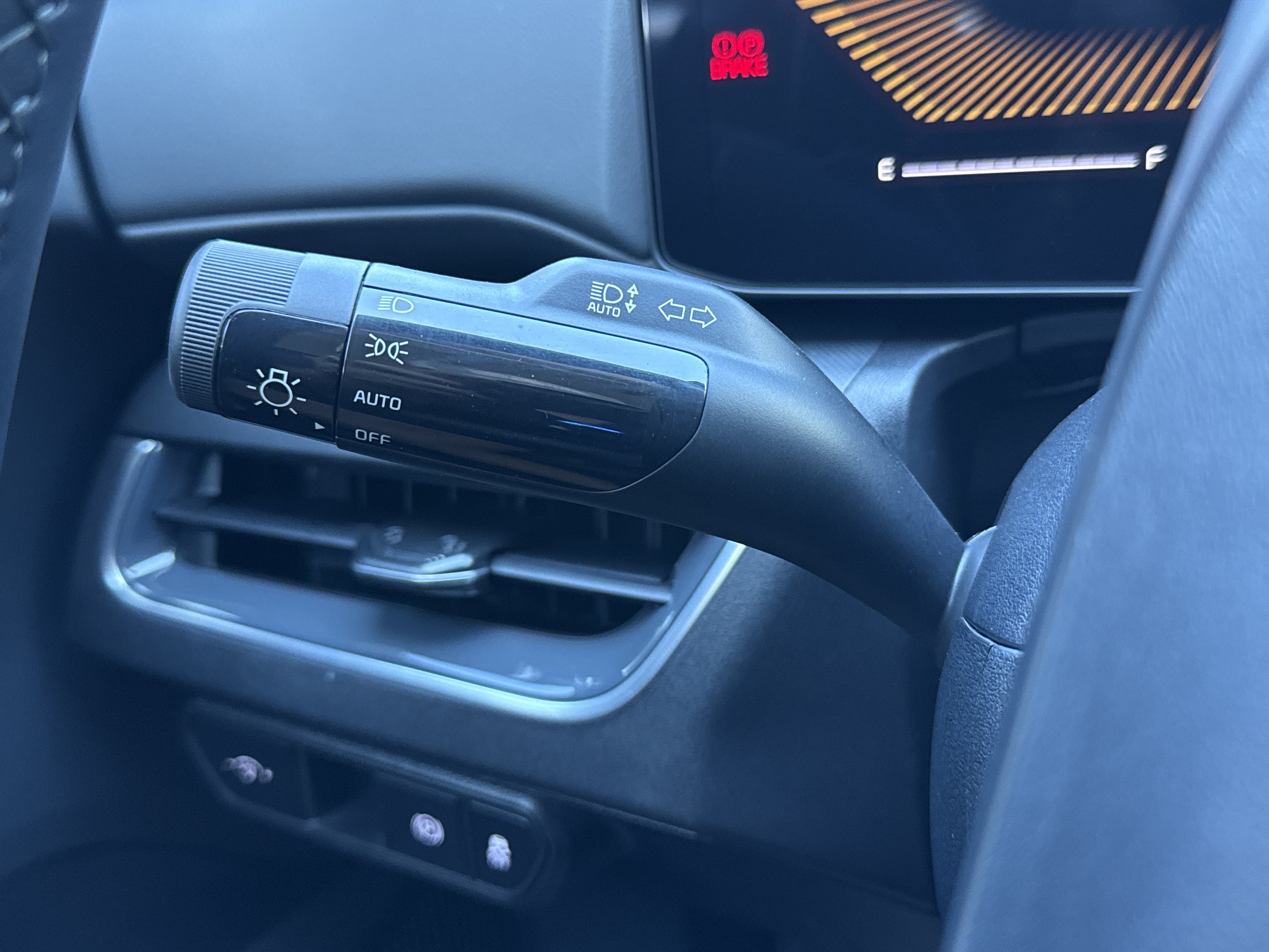 New 2026 Kia K4 EX FWD image 14