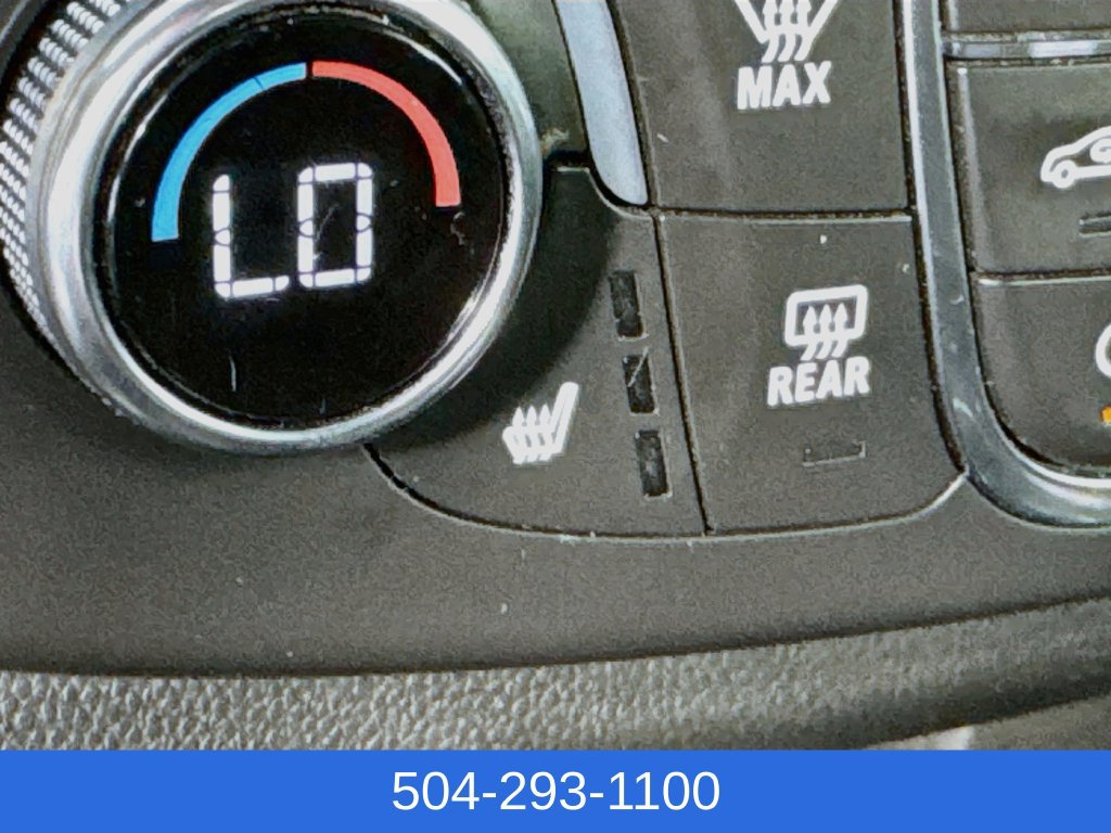Used 2023 Chevrolet Traverse LT w/ LT Premium Package FWD image 23