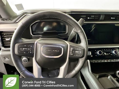 Used 2025 GMC Sierra 3500 Denali w/ Denali Reserve Package image 8