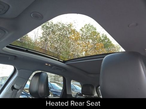 Certified 2022 Lincoln Corsair Standard w/ Premium Package image 28