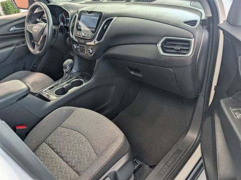 Used 2024 Chevrolet Equinox LT image 16
