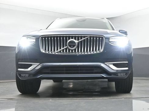 Used 2023 Volvo XC90 B6 Plus w/ Protection Package Premier AWD/4WD image 38