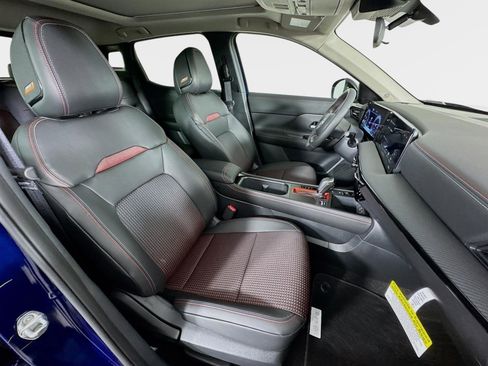 New 2026 Nissan Kicks SR w/ SR Premium Package image 27