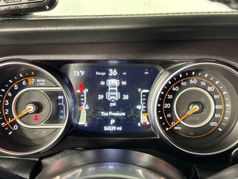 Used 2021 Jeep Wrangler Unlimited Sahara AWD/4WD image 21