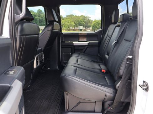 Used 2022 Ford F250 Lariat AWD/4WD image 9
