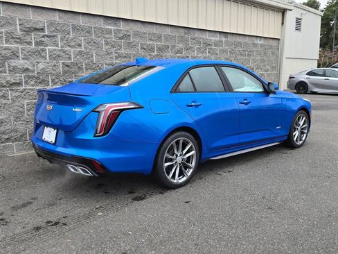 New 2026 Cadillac CT4 V image 8