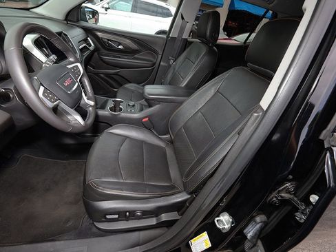 Used 2020 GMC Terrain SLT w/ Preferred Package image 12