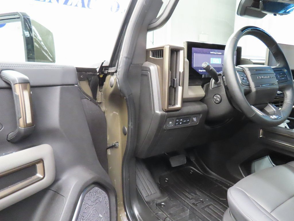 Used 2025 GMC Hummer EV 2X AWD/4WD image 58