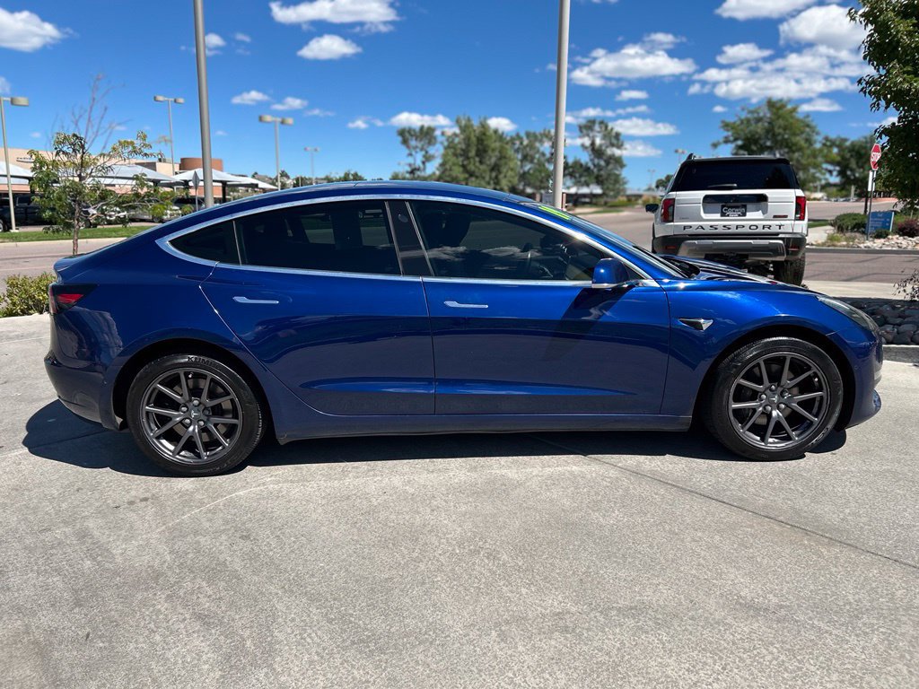 Used 2019 Tesla Model 3 Mid Range RWD image 8