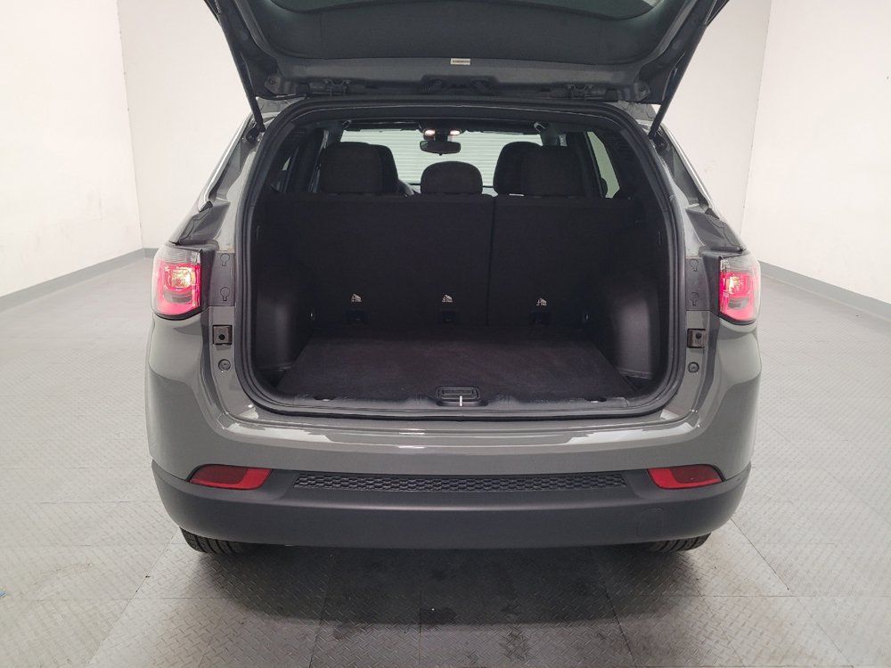 Used 2024 Jeep Compass Sport AWD/4WD image 29