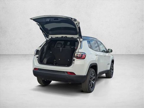 New 2026 Jeep Compass Limited image 2