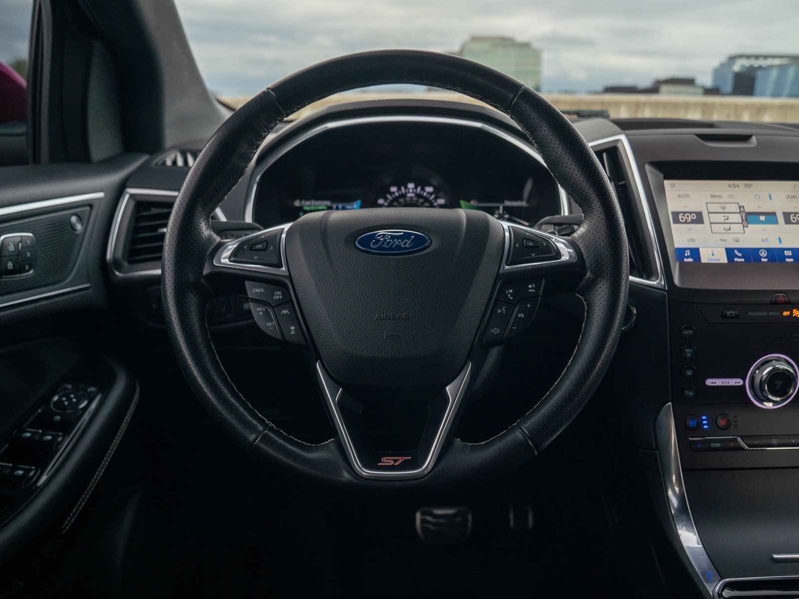 Used 2020 Ford Edge ST w/ Equipment Group 401A AWD/4WD image 23