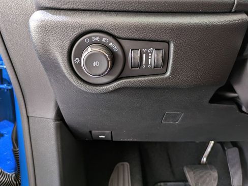 New 2026 Chrysler Pacifica Pinnacle w/ Trailer Tow Group image 17