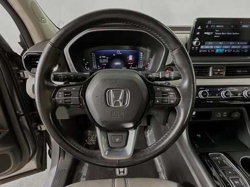 Certified 2023 Honda Pilot Elite image 11