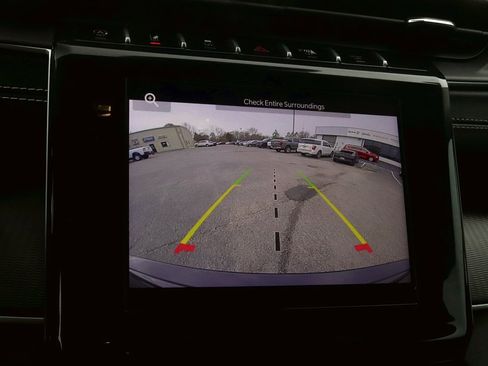 Used 2023 Jeep Grand Cherokee Laredo image 25