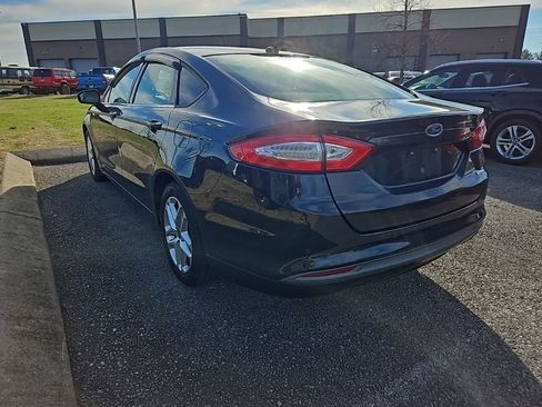 Used 2013 Ford Fusion SE image 5