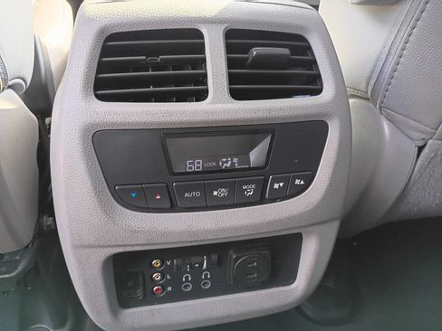 Used 2017 Honda Pilot EX-L image 21