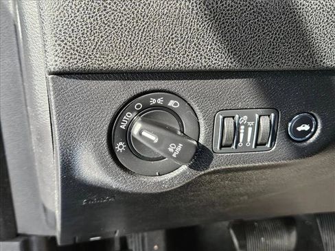 Used 2016 Dodge Charger SXT w/ Rallye Group image 12