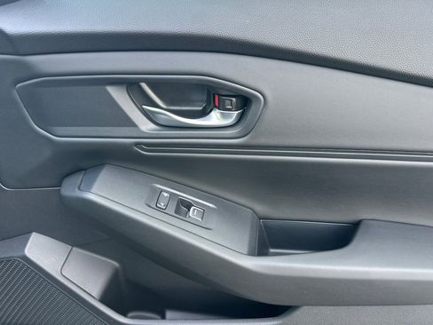 Used 2024 Honda Accord EX image 19