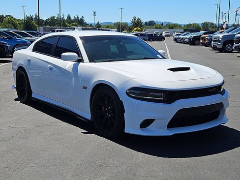 Used 2019 Dodge Charger Scat Pack w/ Driver Confidence Group RWD image 8