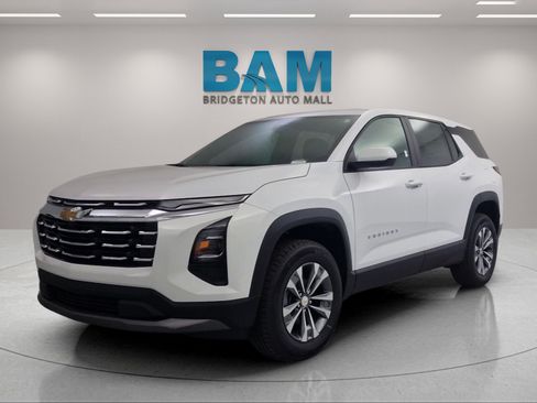 New 2026 Chevrolet Equinox LT w/ Convenience Package II image 7