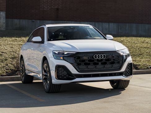 New 2026 Audi Q8 Premium Plus image 2