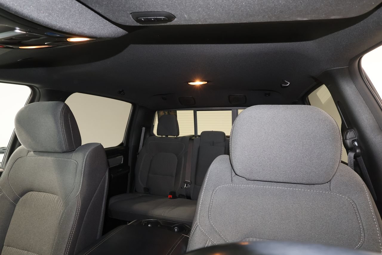 Used 2023 RAM 1500 Big Horn AWD/4WD image 18