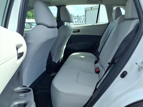 Used 2023 Toyota Corolla Cross L FWD image 21