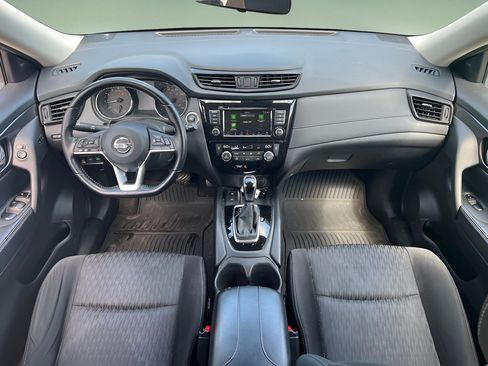 Used 2020 Nissan Rogue SV w/ Premium Package AWD/4WD image 22