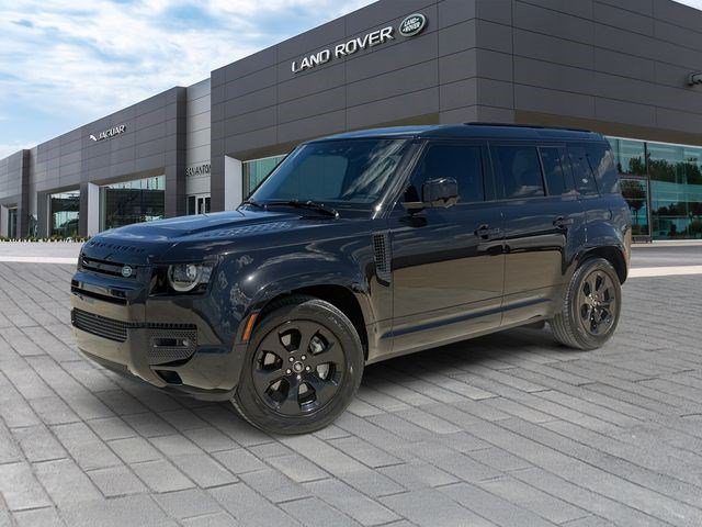 Used 2024 Land Rover Defender 110 X-Dynamic SE AWD/4WD image 1