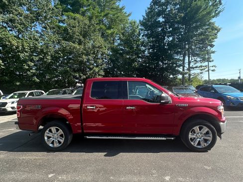 Used 2018 Ford F150 XLT w/ Equipment Group 302A Luxury AWD/4WD image 4