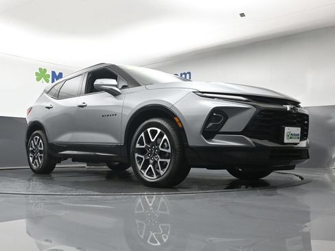 Used 2024 Chevrolet Blazer RS w/ Driver Confidence II Package AWD/4WD image 27